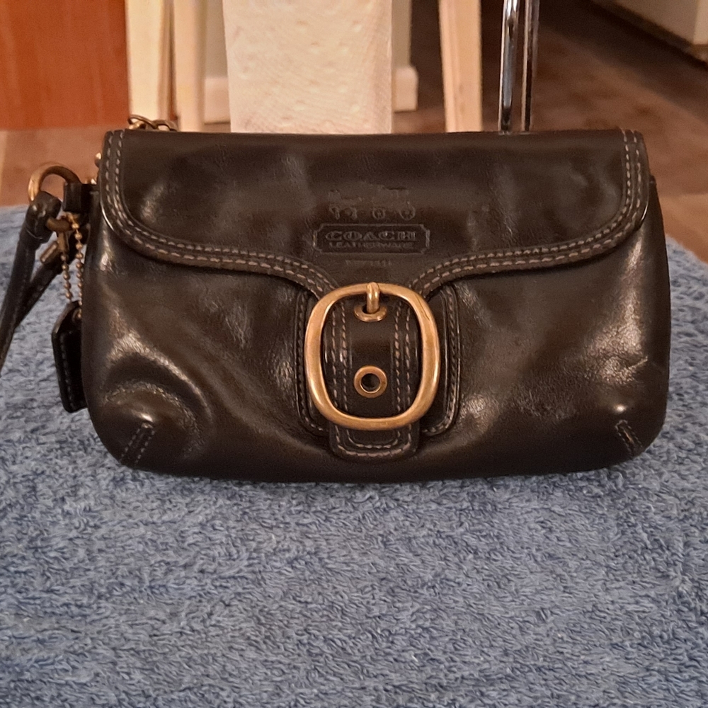 COACH BLEECKER BURNISH BLACK WRISTLET